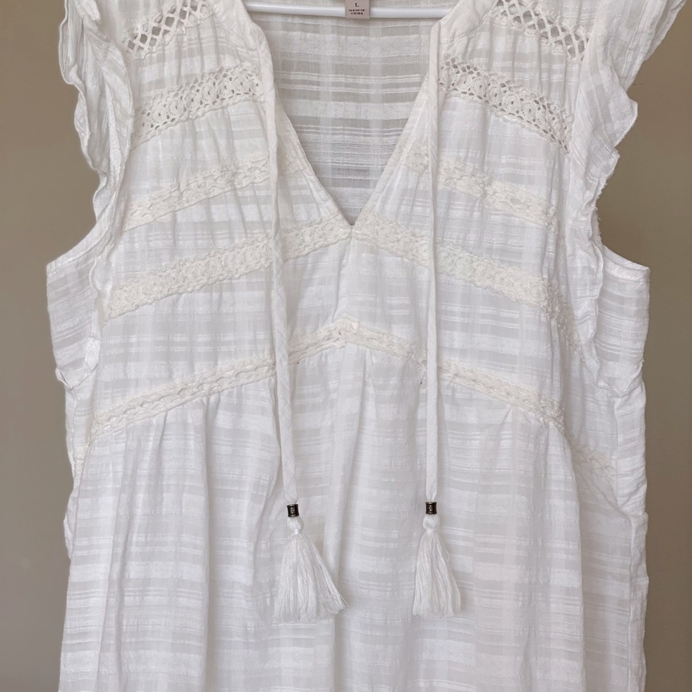 Washed but never used. White gypsy inspired baby doll dress - Knox Rose. Large.
